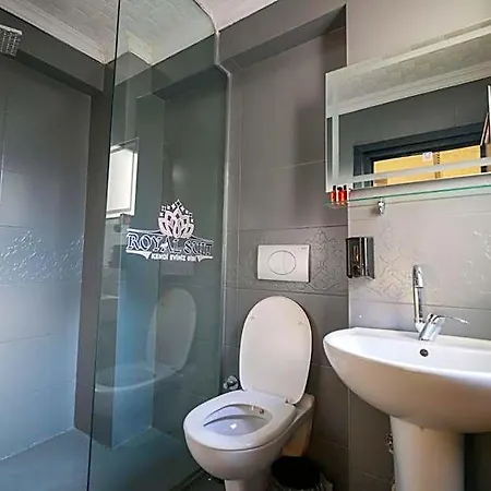 Hotel Royal 3*